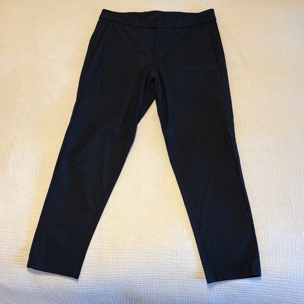 Lululemon Athletica Men's Charcoal Dress Pants